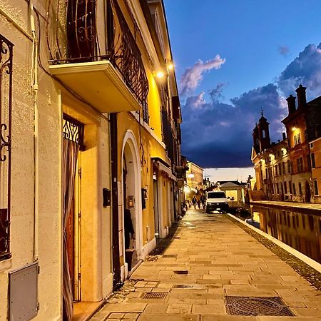L'Encanto De Luna -Una Casa Autentica Comacchiese โคมัคคิโอ ภายนอก รูปภาพ